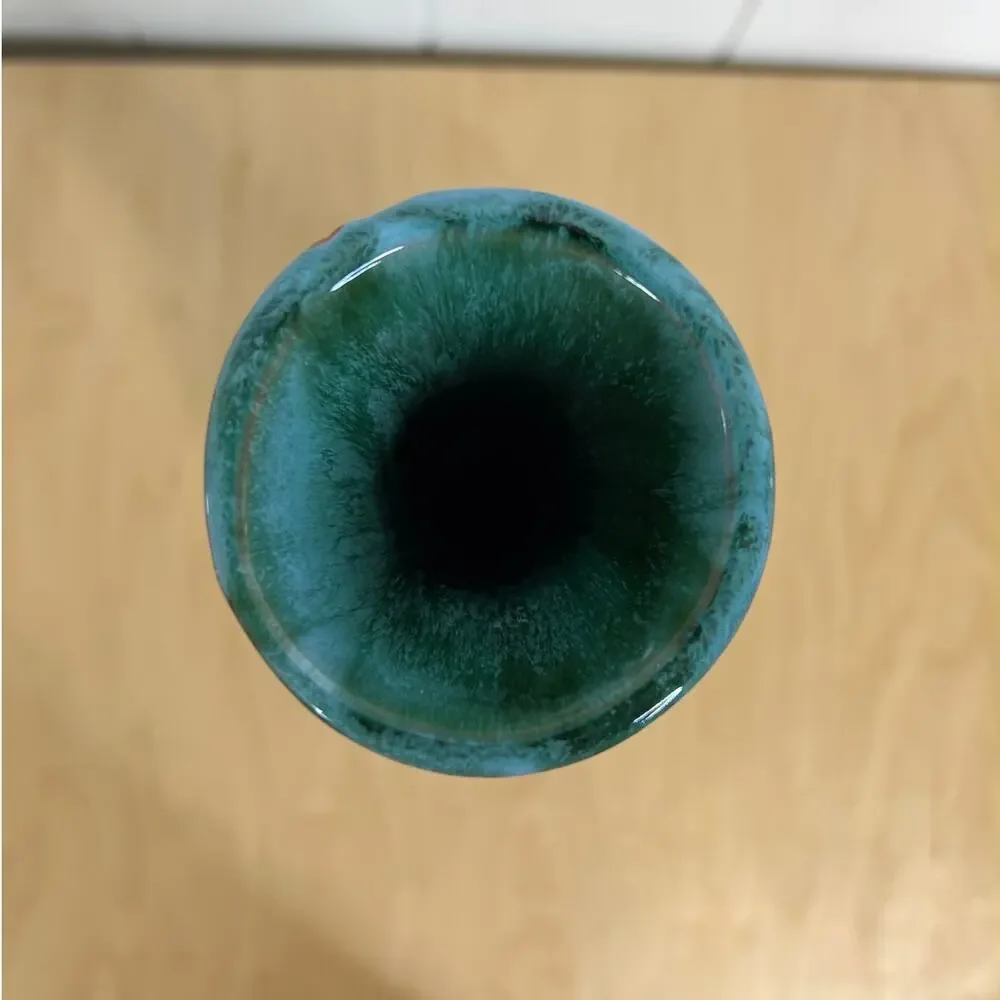Blue Mountain Pottery Vase‎ Canadian Art Pottery 11 1/2